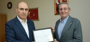 Samsun TSO başkanlığına yeniden seçilen Murzioğlu mazbatasını aldı