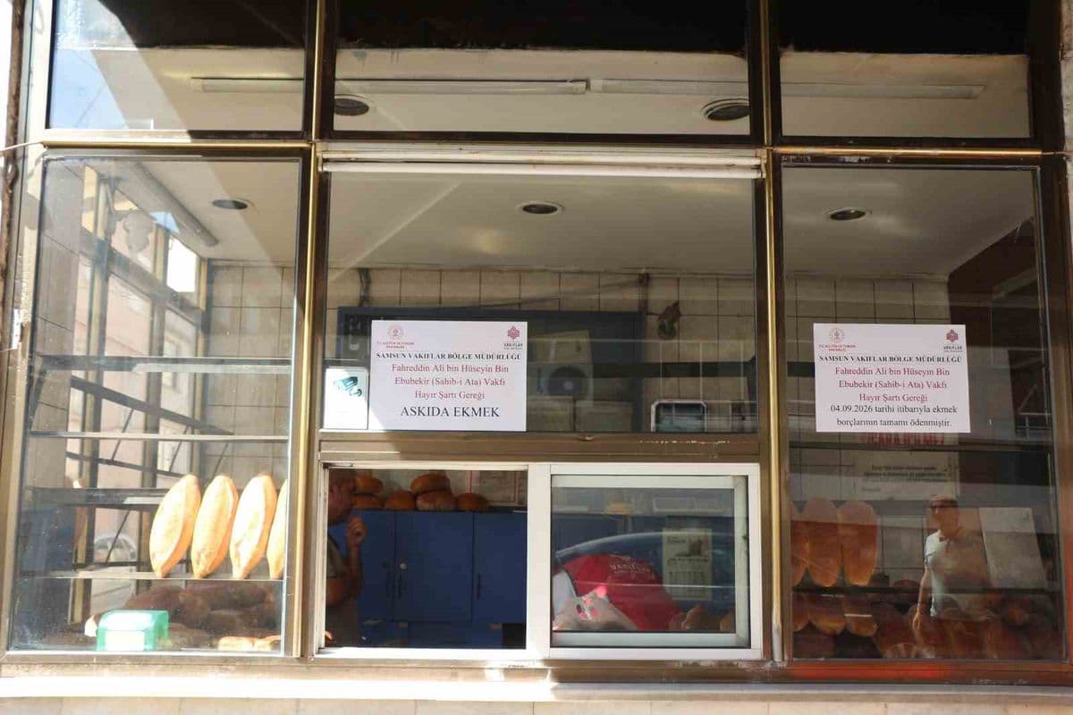Vakıflar Müdürlüğü'nden İhtiyaç Sahiplerine Ekmek ve İlaç Desteği
