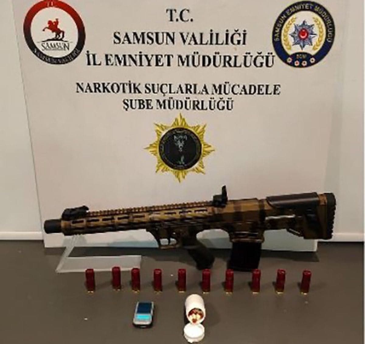 Samsun’da uyuşturucu operasyonu: 5 gözaltı