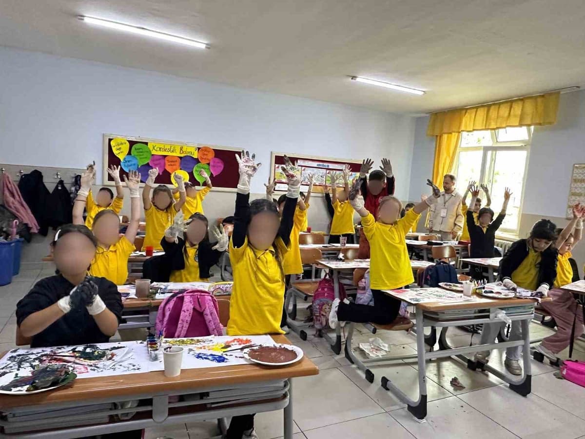 TÜBİTAK destekli Köyden Bilime projesi Tekkeköy'de yaklaşık 130 öğrenciyle sona erdi