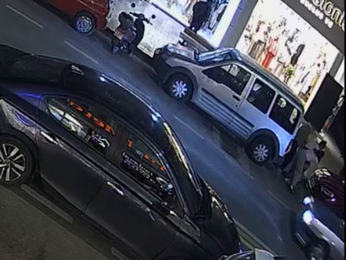 Samsun'da sokak ortasında kadını darbettikleri iddia edilen 3 kız kardeşe tutuklama yok! Savcılığın itirazı reddedildi