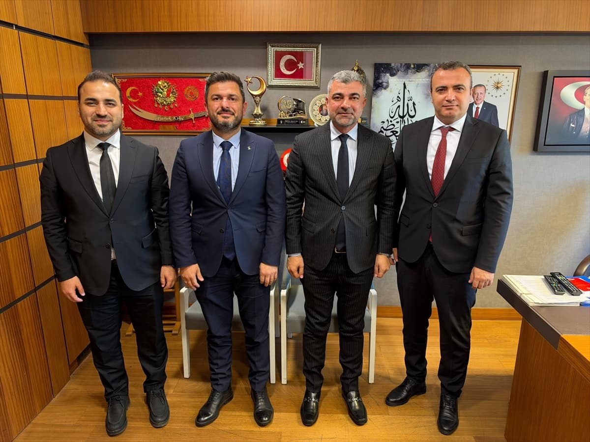 Vezirköprü heyeti Ankara'da Kunduz Yağlı Güreşleri için yeni alanı görüştü