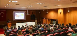 OMÜ’de "Tarihsel Süreçte Cumhuriyet ve Kazanımları" konferansı